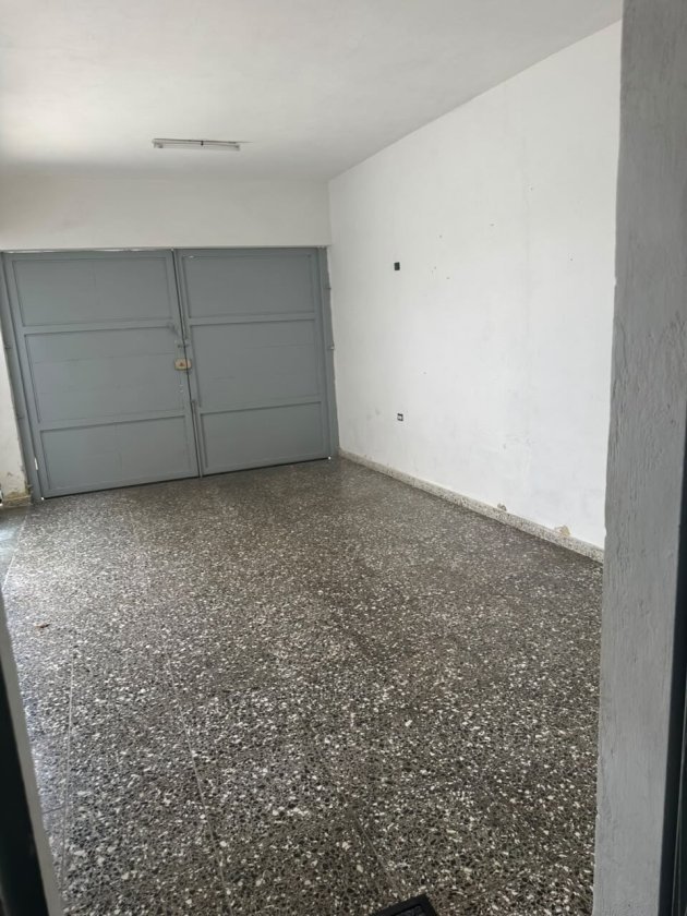 Casa Independiente de 2 habitaciones en venta en San Miguel del Padrón, La Habana
