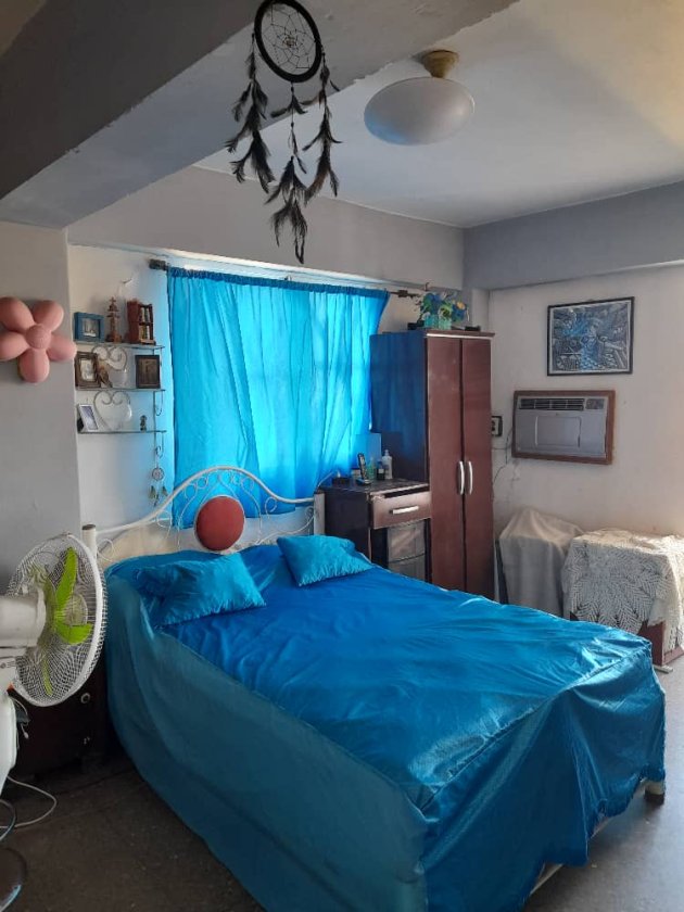 Apartment with 2 bedrooms for sale in Dragones, Centro Habana, La Habana
