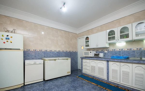 Casa Independiente de 5 habitaciones en venta en Miramar, Playa, La Habana - 11