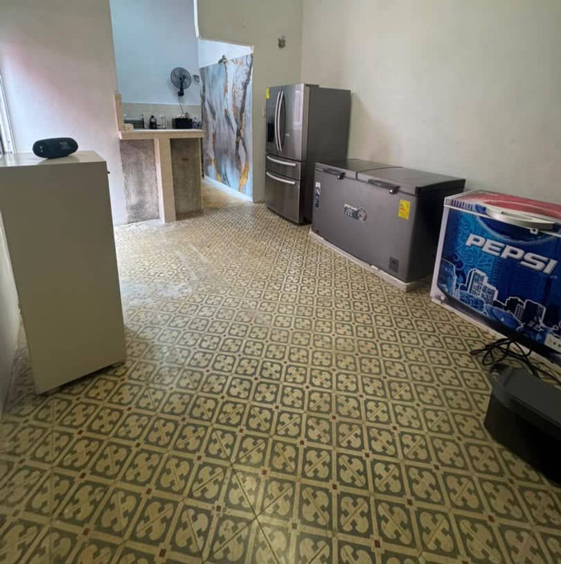 Casa de 2 habitaciones en venta en Centro Habana, La Habana