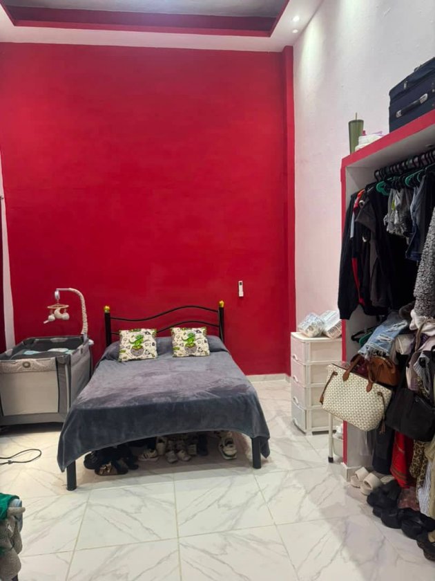 Casa de 2 habitaciones en venta en Centro Habana, La Habana