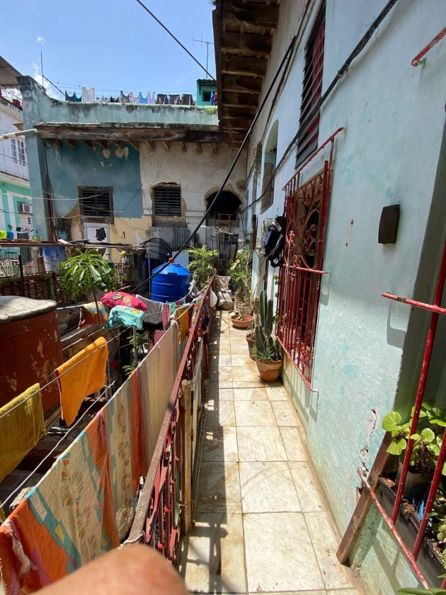 Casa Independiente de 4 habitaciones en venta en San Leopoldo, Centro Habana, La Habana
