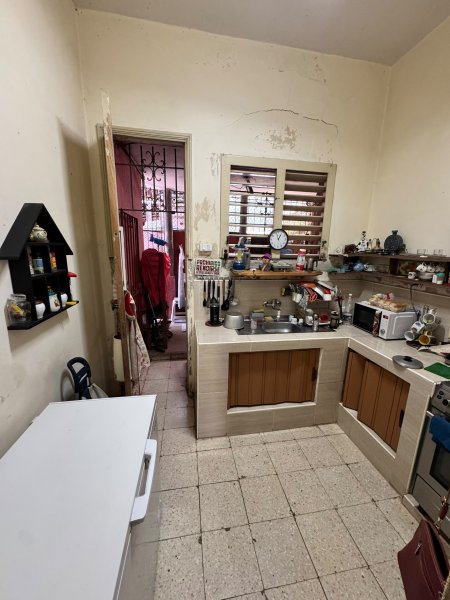 Casa Independiente de 4 habitaciones en venta en Sierra - Almendares, Playa, La Habana - 3