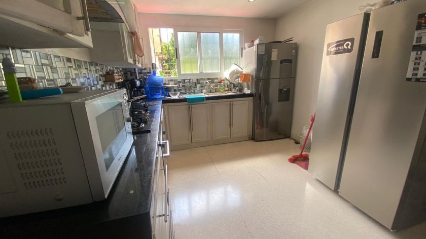 Apartamento de 5 habitaciones en venta en Miramar, Playa, La Habana