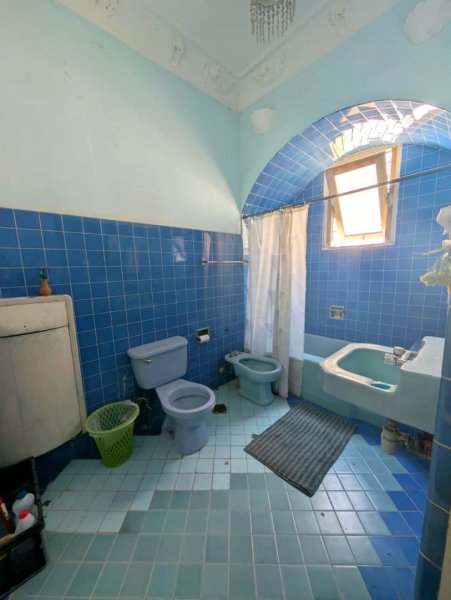 Casa Independiente de 4 habitaciones en venta en Santos Suárez, Diez de Octubre, La Habana - 11