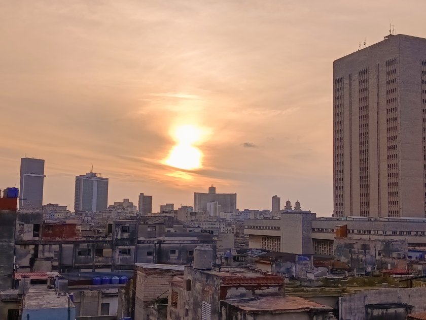 Apartment with 2 bedrooms for sale in Dragones, Centro Habana, La Habana