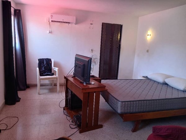 Casa Independiente de 6 habitaciones en venta en Nuevo Vedado, Plaza de la Revolución, La Habana - 15