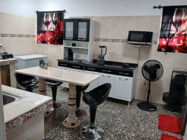 Casa Independiente de 6 habitaciones en venta en Nuevo Vedado, Plaza de la Revolución, La Habana - 16
