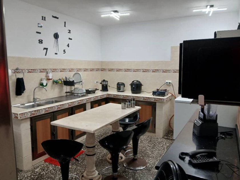 Casa Independiente de 6 habitaciones en venta en Nuevo Vedado, Plaza de la Revolución, La Habana