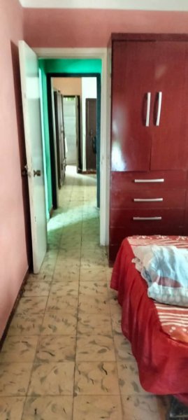 Detached House with 4 bedrooms for sale in Lawton, Diez de Octubre, La Habana - 9