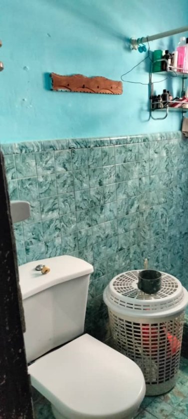 Casa Independiente de 4 habitaciones en venta en Lawton, Diez de Octubre, La Habana