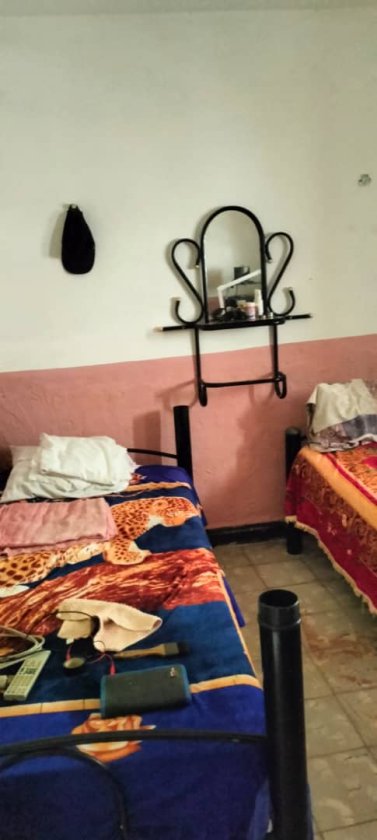 Casa Independiente de 4 habitaciones en venta en Lawton, Diez de Octubre, La Habana