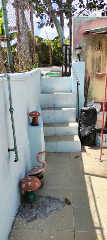 Casa Independiente de 4 habitaciones en venta en Lawton, Diez de Octubre, La Habana