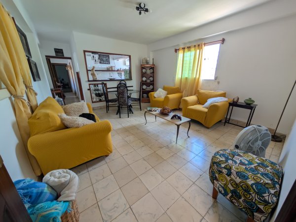 Apartamento de 2 habitaciones en venta en Vedado, Plaza de la Revolución, La Habana