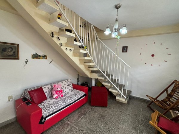 Casa de 2 habitaciones en venta en Martí, Cerro, La Habana