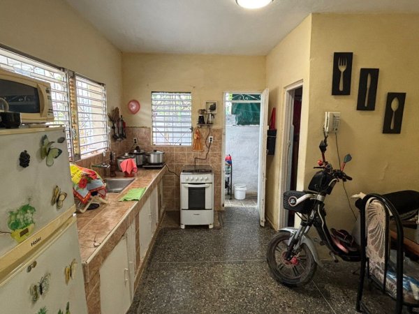 Casa de 2 habitaciones en venta en Martí, Cerro, La Habana - 5