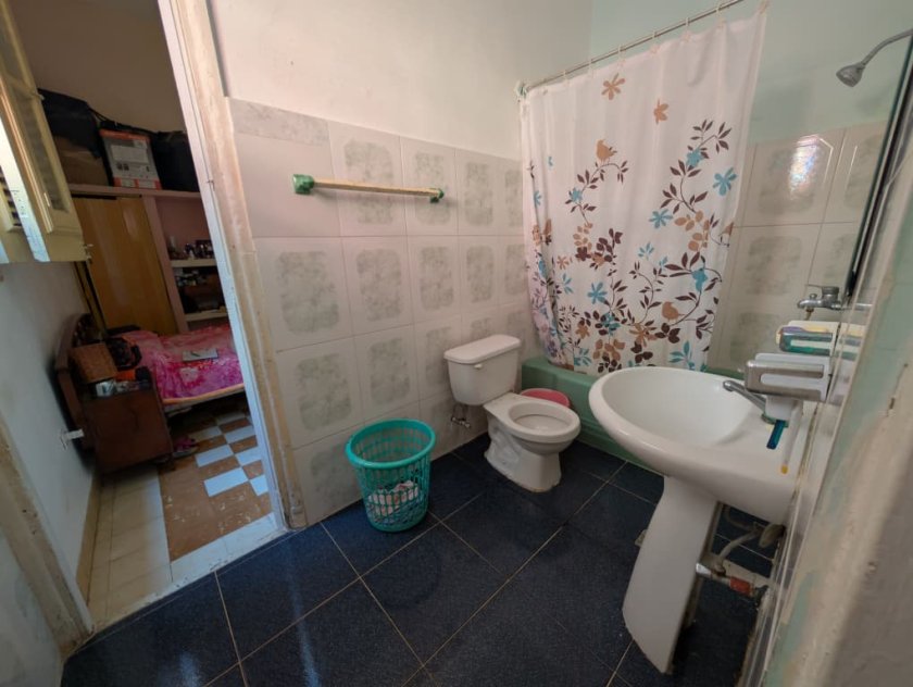 Casa Independiente de 5 habitaciones en venta en Vedado, Plaza de la Revolución, La Habana