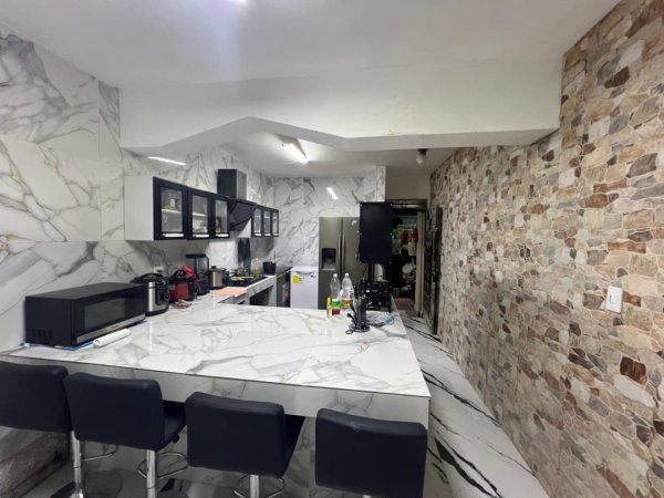 Casa de 5 habitaciones en venta en Diez de Octubre, La Habana - 7
