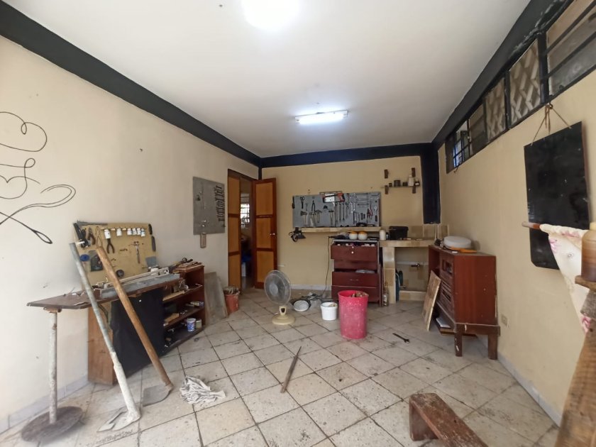 Casa Independiente de 3 habitaciones en venta en Cojímar, Habana del Este, La Habana