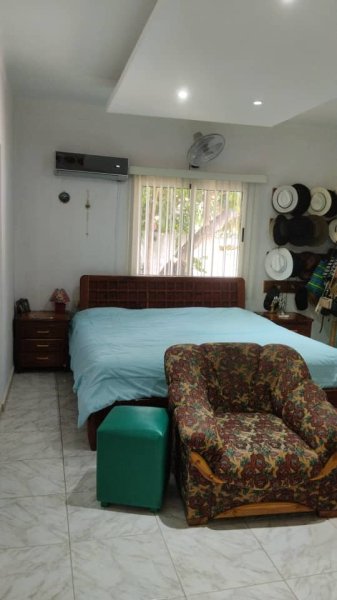 Casa de 3 habitaciones en venta en Siboney - Playa, Playa, La Habana - 16
