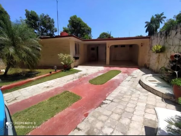 Casa de 3 habitaciones en venta en Siboney - Playa, Playa, La Habana - 4