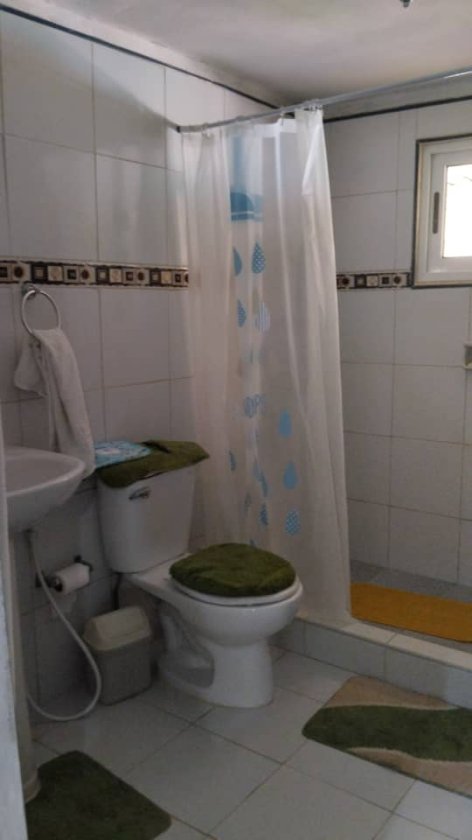 Casa de 3 habitaciones en venta en Siboney - Playa, Playa, La Habana