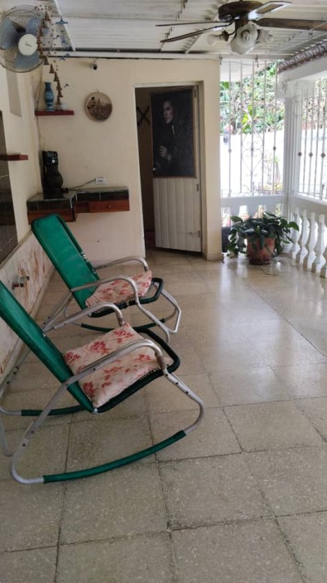 Casa de 3 habitaciones en venta en Siboney - Playa, Playa, La Habana