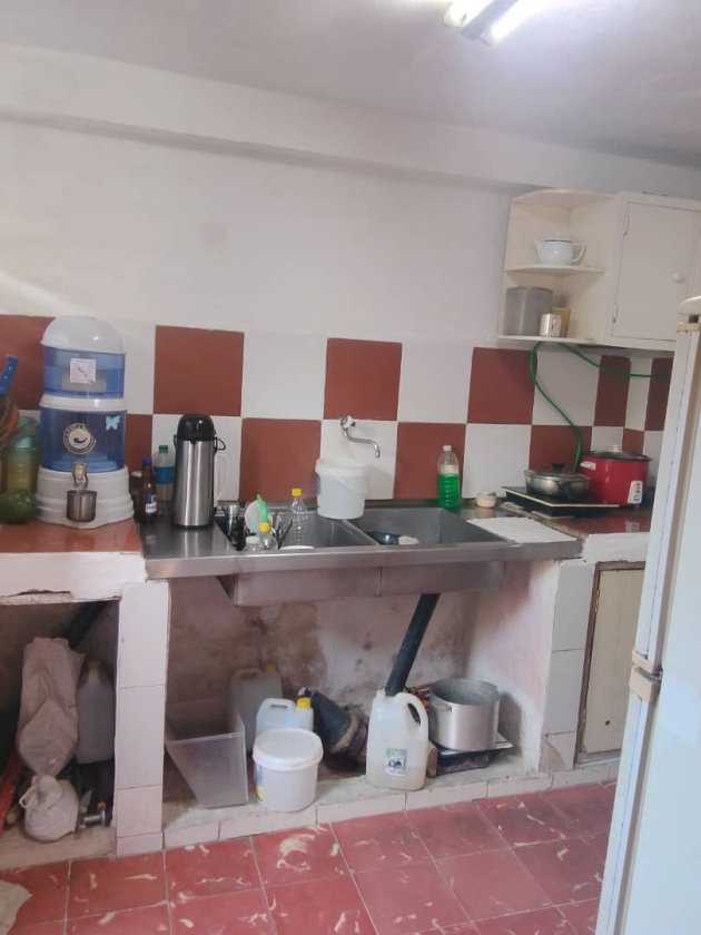 Biplanta de 2 habitaciones en venta en La Fraternidad, Arroyo Naranjo, La Habana