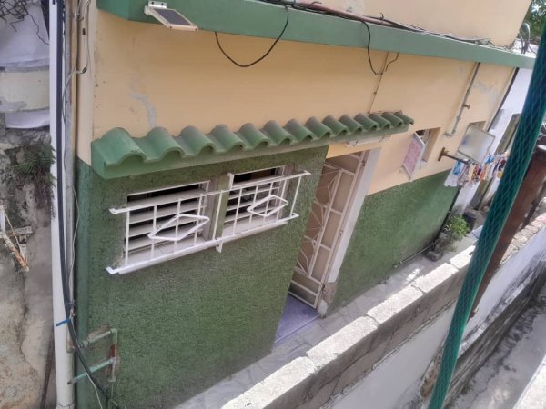 Duplex with 2 bedrooms for sale in San Miguel del Padrón, La Habana
