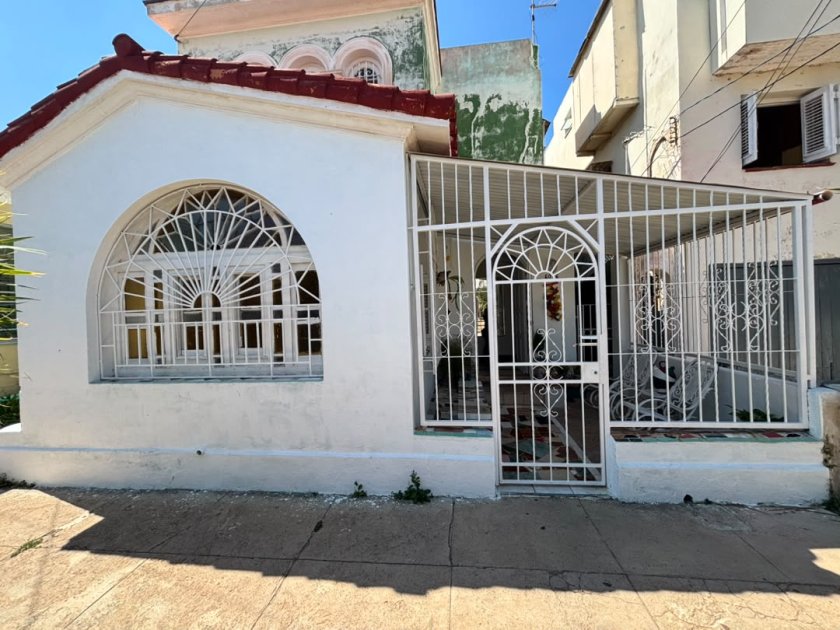 Casa de 3 habitaciones en venta en Playa, La Habana