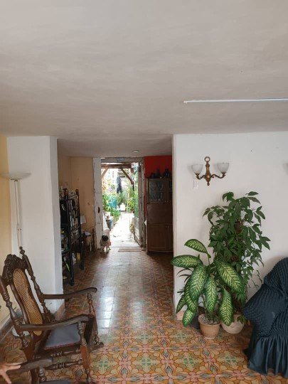 Casa de 5 habitaciones en venta en Diez de Octubre, La Habana - 2