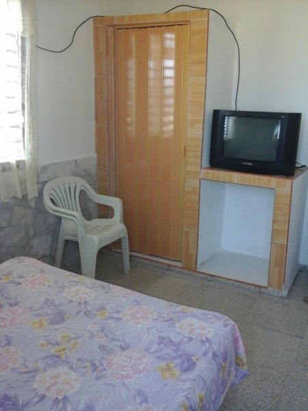 Biplanta de 6 habitaciones en venta en Guanabo, Habana del Este, La Habana - 10
