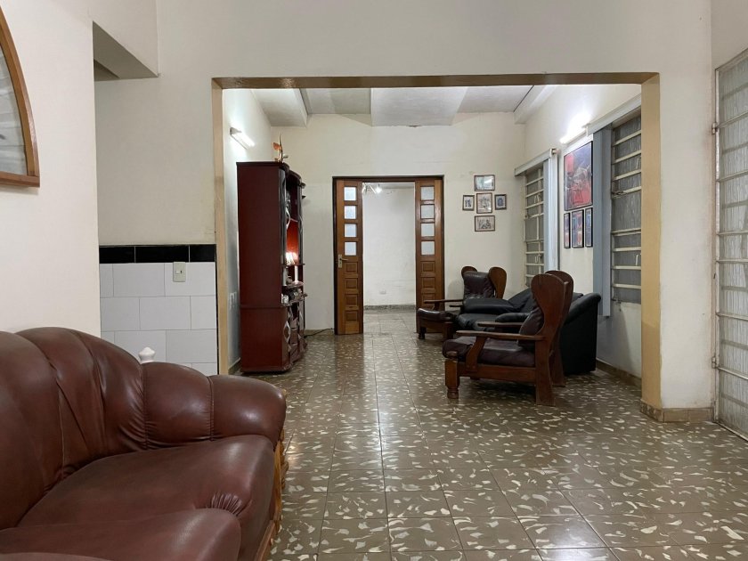 Casa Independiente de 5 habitaciones en venta en Wajay, Boyeros, La Habana