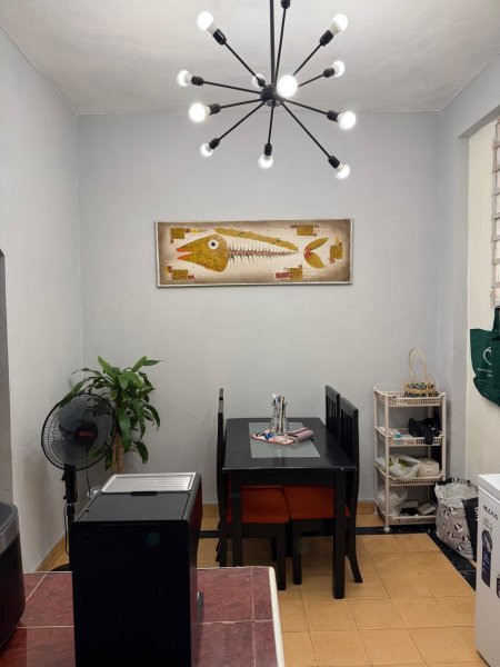 Casa Independiente de 2 habitaciones en venta en Luyanó, Diez de Octubre, La Habana - 10