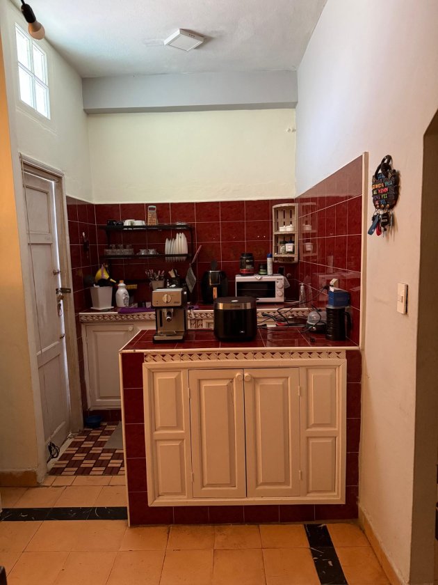 Casa Independiente de 2 habitaciones en venta en Luyanó, Diez de Octubre, La Habana