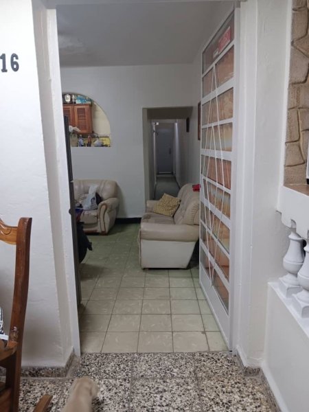 House with 2 bedrooms for sale in Marianao, La Habana - 3