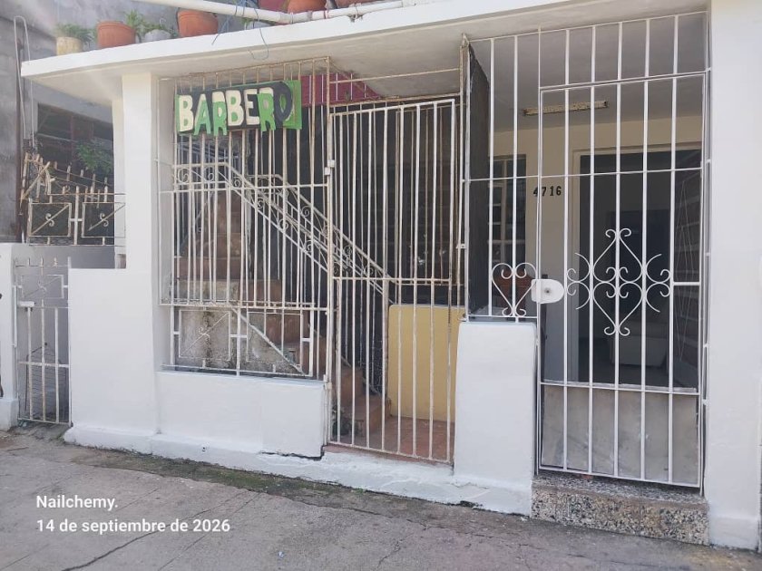 House with 2 bedrooms for sale in Marianao, La Habana