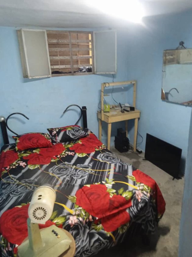Casa de 2 habitaciones en venta en Arroyo Naranjo, La Habana