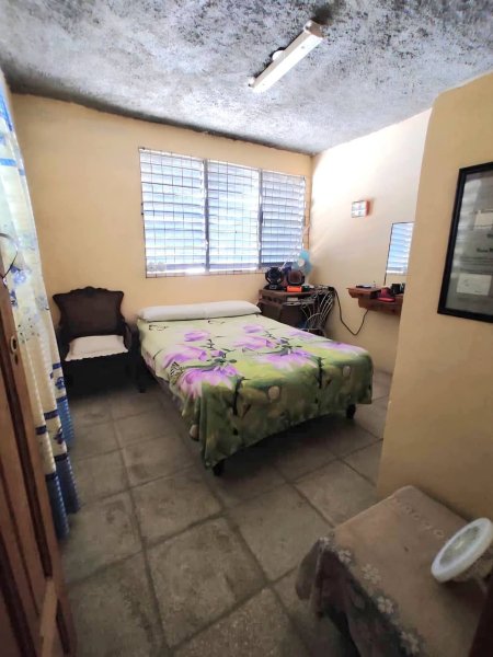 Biplanta de 3 habitaciones en venta en Camilo Cienfuegos, Bayamo, Granma - 6