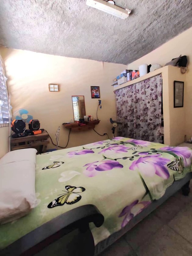 Biplanta de 3 habitaciones en venta en Camilo Cienfuegos, Bayamo, Granma