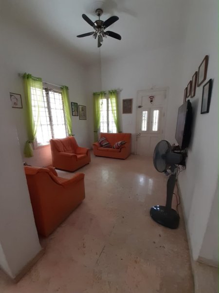 Casa Independiente de 4 habitaciones en venta en Playa, La Habana - 4