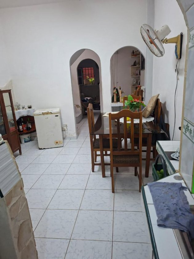Casa de 2 habitaciones en venta en Buenavista, Playa, La Habana