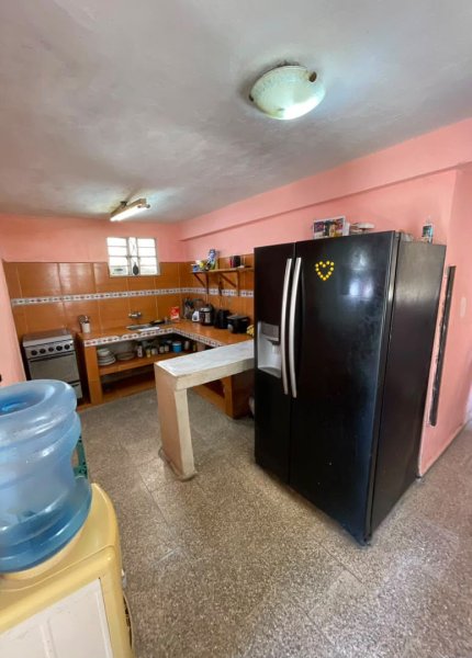 Casa de 2 habitaciones en venta en Cerro, La Habana - 2