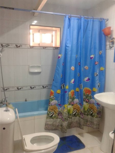 Casa de 6 habitaciones en venta en Los Sitios, Centro Habana, La Habana - 3