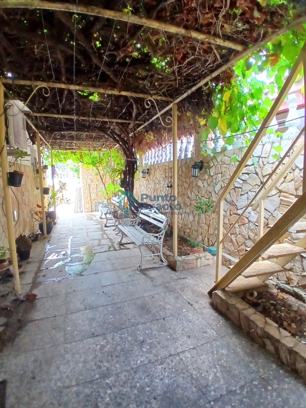 Apartamento de 5 habitaciones en venta en Chibás, Guanabacoa, La Habana