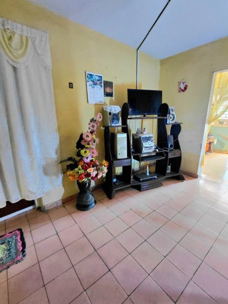 Casa de 2 habitaciones en venta en Pedro Pompa, Bayamo, Granma - 2