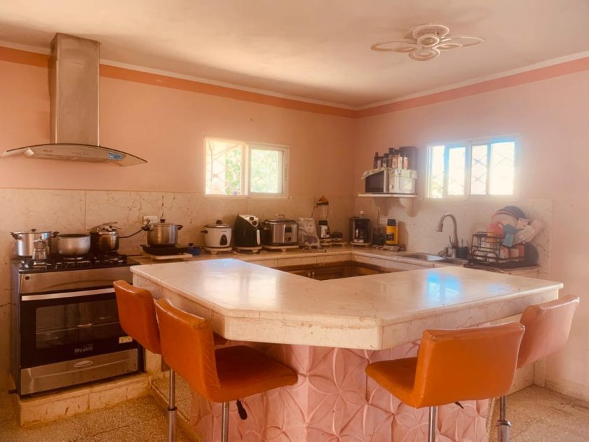 Casa de 4 habitaciones en venta en Cárdenas, Matanzas