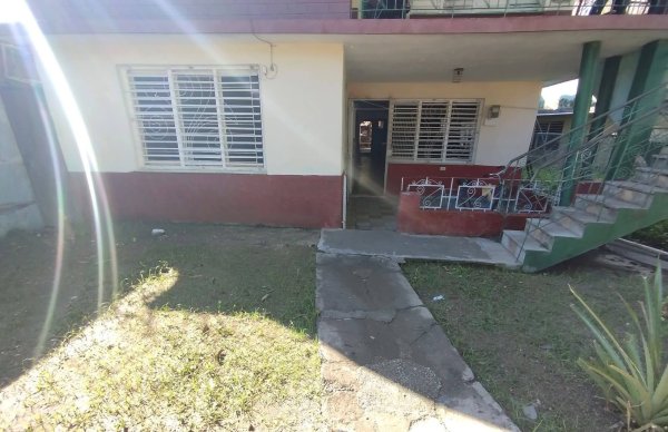 Casa de 5 habitaciones en venta en Pedro Pompa, Bayamo, Granma