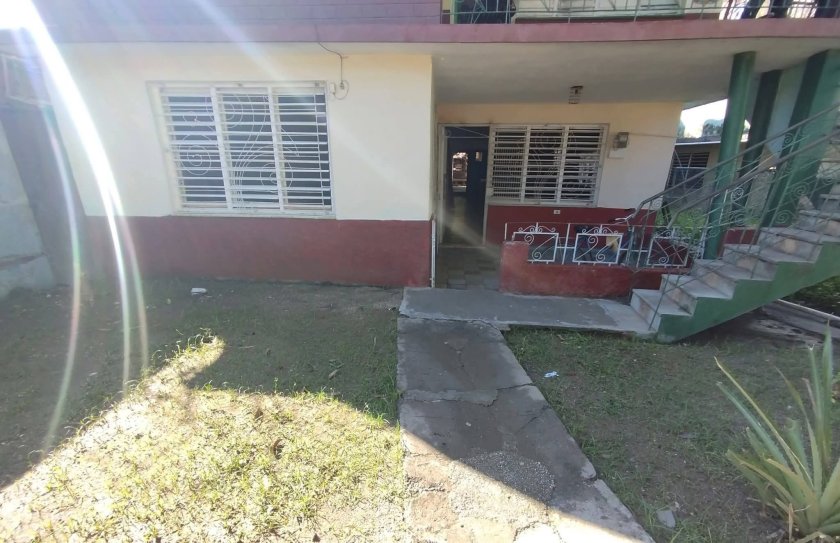 Casa de 5 habitaciones en venta en Pedro Pompa, Bayamo, Granma