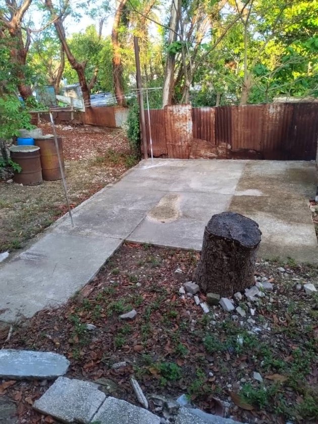 Casa Independiente de 4 habitaciones en venta en DBeche, Guanabacoa, La Habana